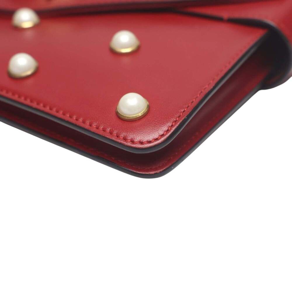 GUCCI Authentic Red Pearl Leather Shoulder Bag - Picture 8 of 14